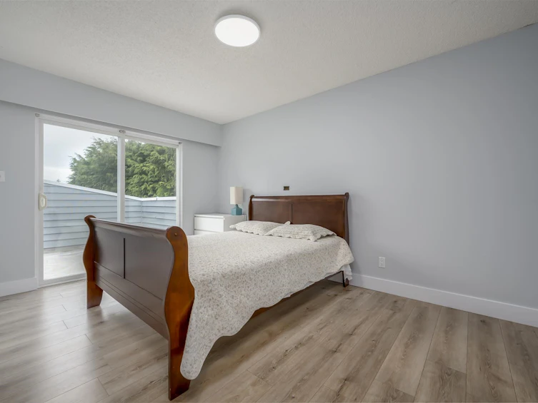 482 Shannon Way, Delta, BC, V4M 2W5 - 15