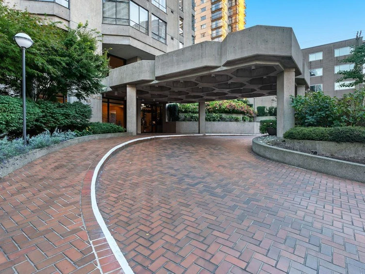 202-738 Broughton Street, Vancouver, BC, V6G 3A7 - 2