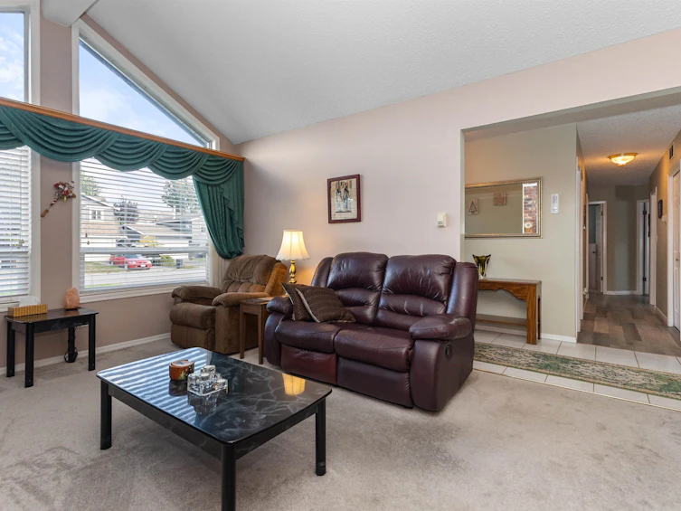 46166 Christina Drive, Chilliwack, BC, V2R 2B6 - 6