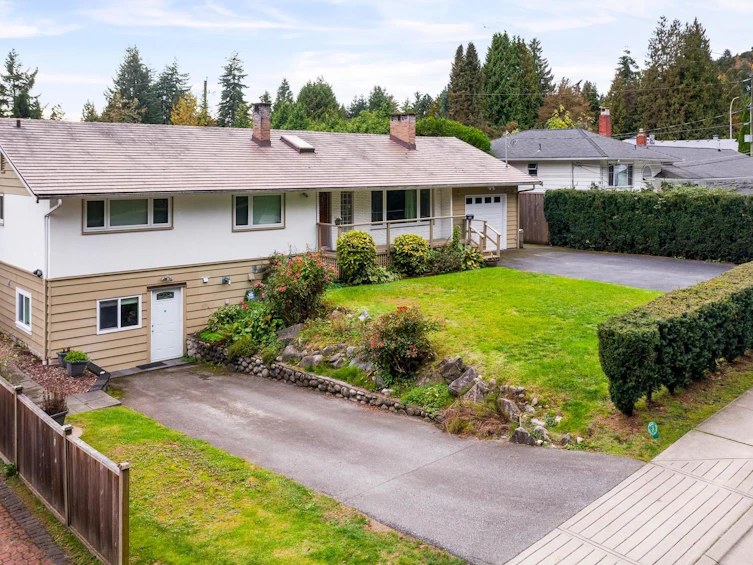 660 Inglewood Avenue, West Vancouver, BC, V7T 1X3 - 3