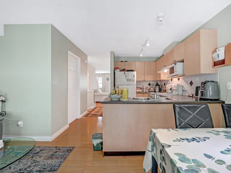 36-12110 75a Avenue, Surrey, BC, V3W 1M1 - 8