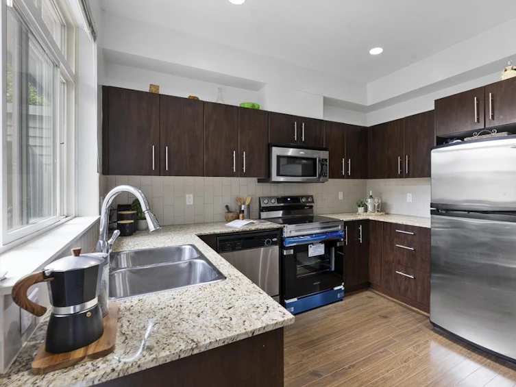 54-7088 191, Surrey, BC, V4N 0B4 - 9