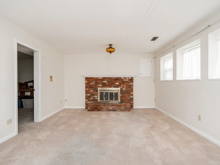 6135 Ashworth Avenue, Burnaby, BC, V5E 3T8 - 26
