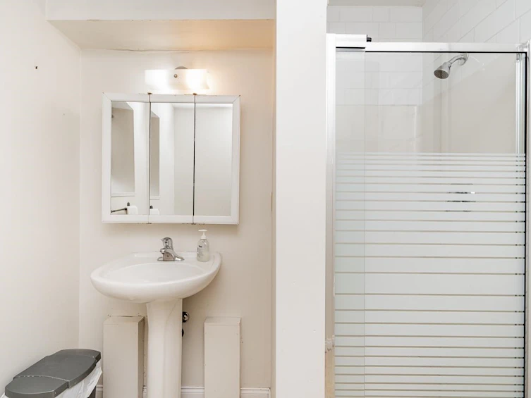 6135 Ashworth Avenue, Burnaby, BC, V5E 3T8 - 31