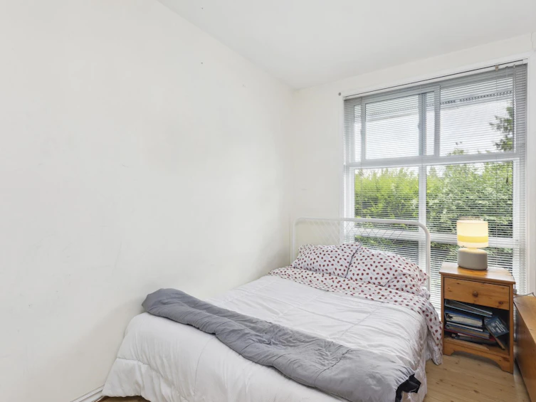 1450 Briarlynn Crescent, North Vancouver, BC, V7J 3G5 - 16