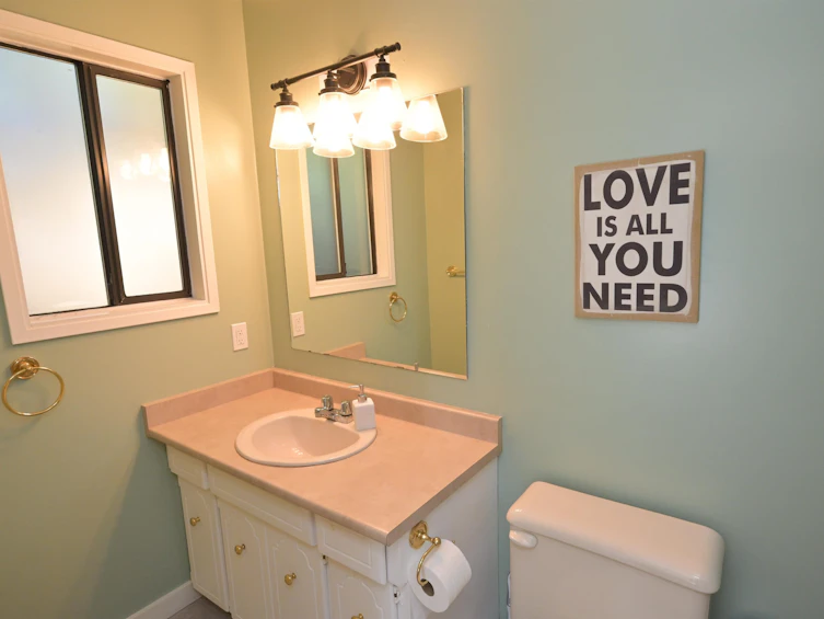 7980 Cooper Road, Halfmoon Bay, BC, V7Z 1A6 - 22