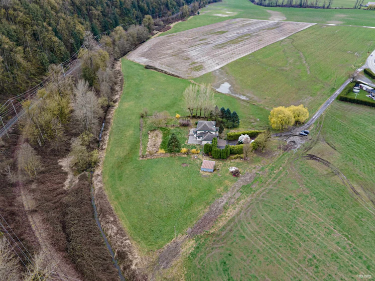 40218 Wells Line Road, Abbotsford, BC, V3G 2K7 - 3