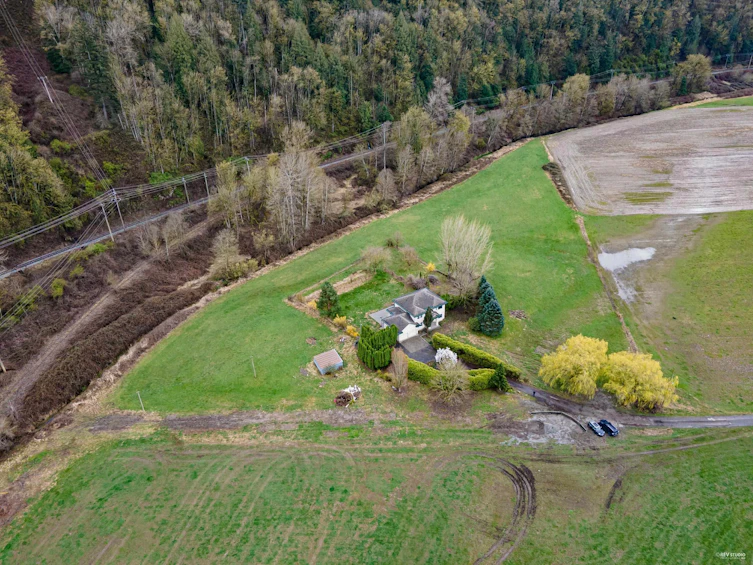 40218 Wells Line Road, Abbotsford, BC, V3G 2K7 - 6