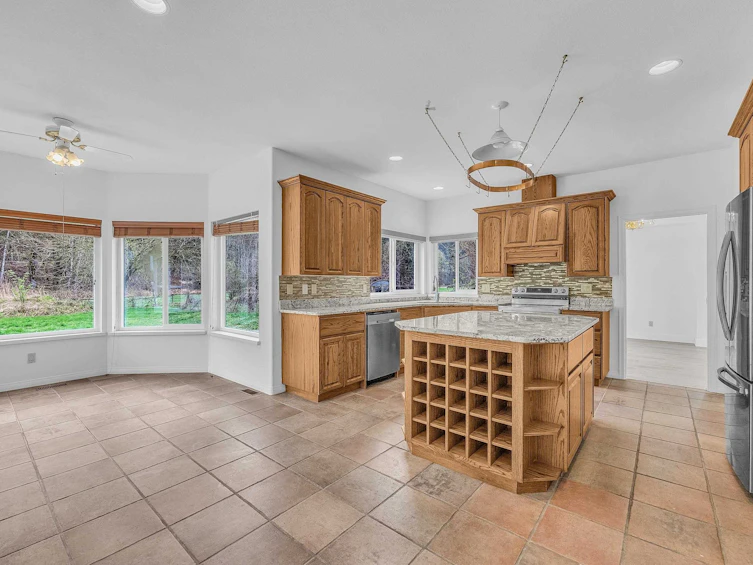 40218 Wells Line Road, Abbotsford, BC, V3G 2K7 - 30