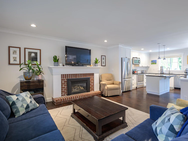 250 54a Street, Delta, BC, V4M 3J3 - 6