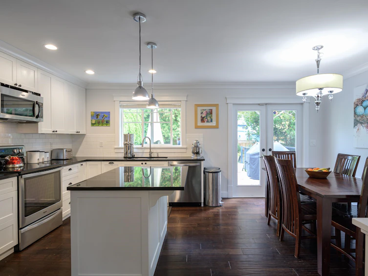 250 54a Street, Delta, BC, V4M 3J3 - 9