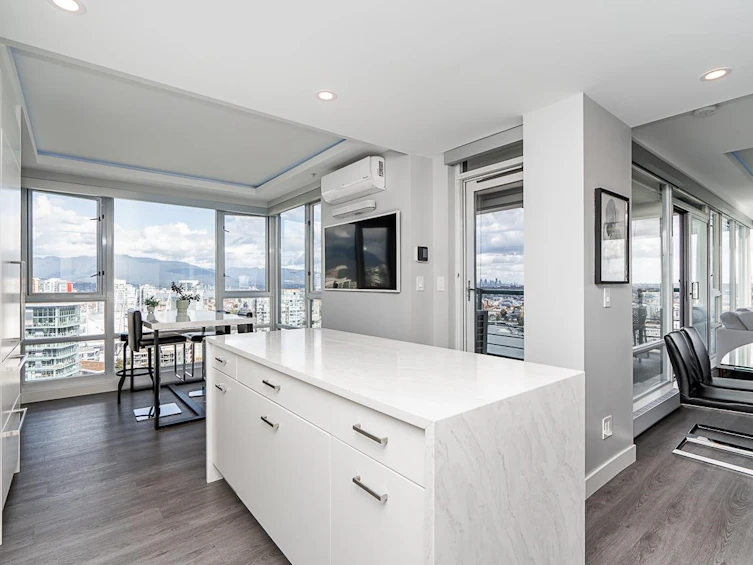 3902-1033 Marinaside Crescent, Vancouver, BC, V6Z 3A3 - 6
