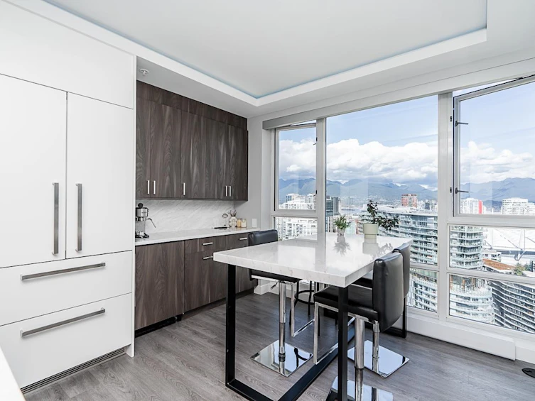 3902-1033 Marinaside Crescent, Vancouver, BC, V6Z 3A3 - 8
