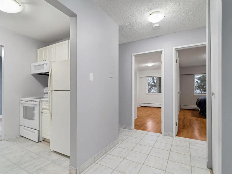 215A-8635 120 Street, Delta, BC, V4C 6R5 - 11