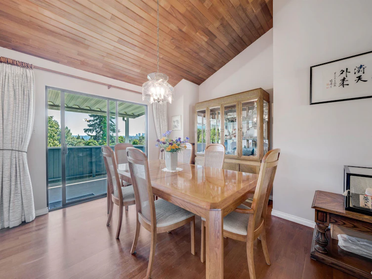 6950 Mario Court, Burnaby, BC, V5B 4S2 - 6