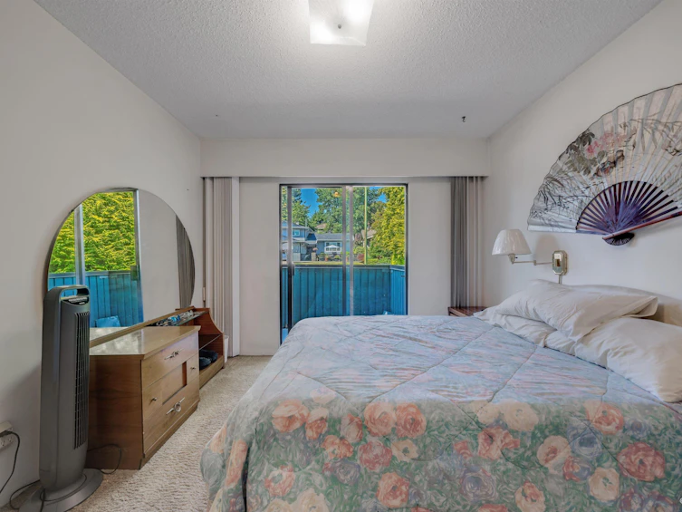 6950 Mario Court, Burnaby, BC, V5B 4S2 - 20