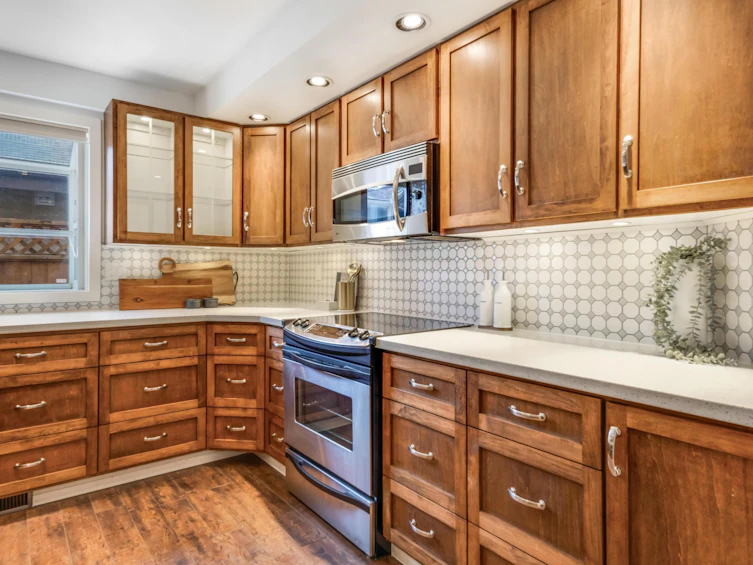 7137 Camano Street, Vancouver, BC, V5S 4B8 - 8
