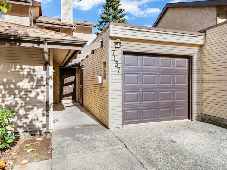 7137 Camano Street, Vancouver, BC, V5S 4B8 - 27