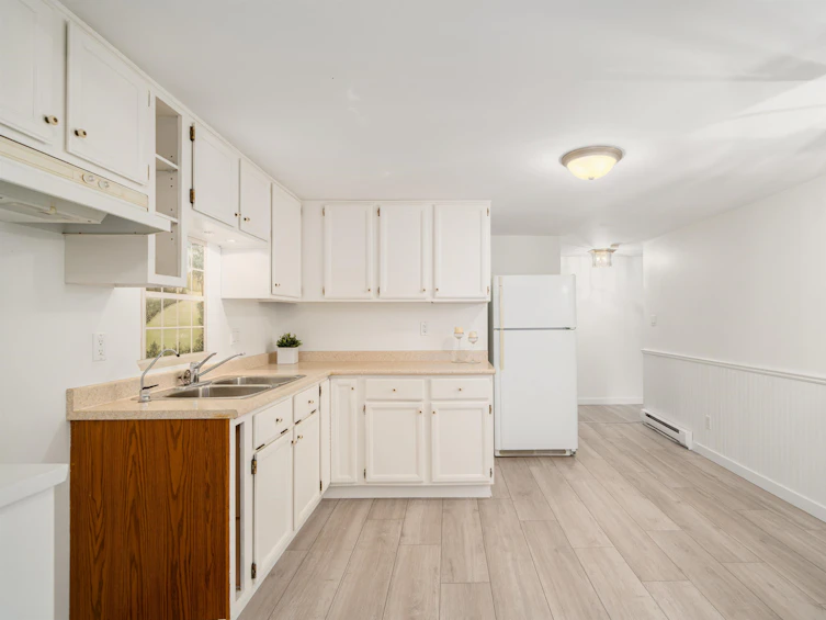 1005 Beaumont Drive, North Vancouver, BC, V7R 1P8 - 23
