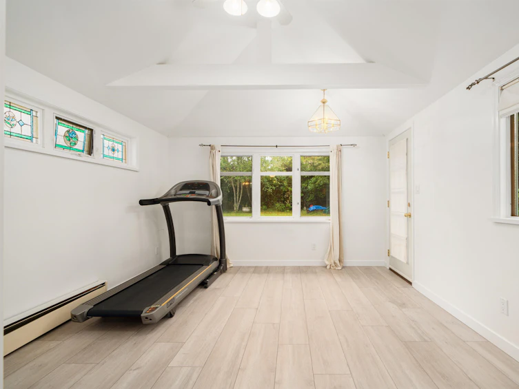 1005 Beaumont Drive, North Vancouver, BC, V7R 1P8 - 25