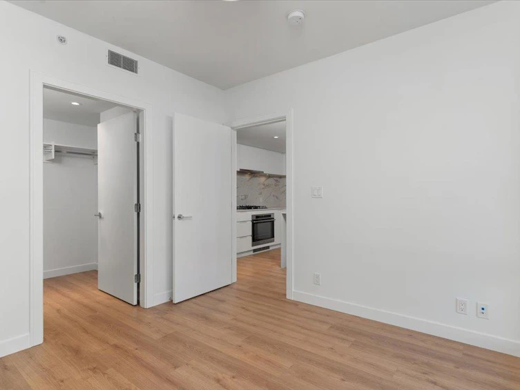 1904-1500 Fern Street, North Vancouver, BC, V7J 0E6 - 13