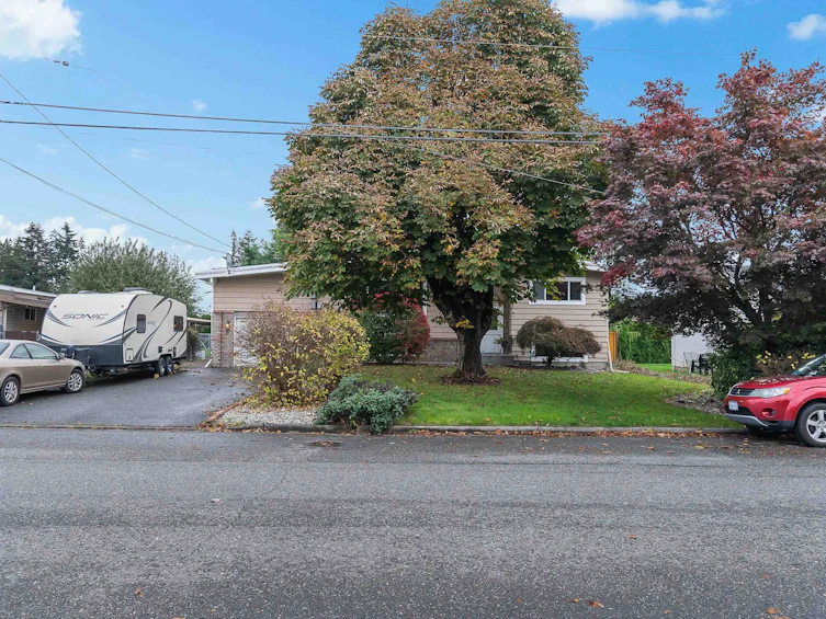 9260 Coote Street, Chilliwack, BC, V2P 6B5 - 6