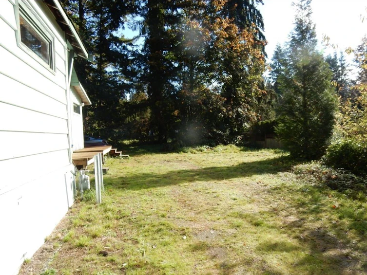 1662 Field Road, Sechelt, BC, V7Z 0B1 - 16