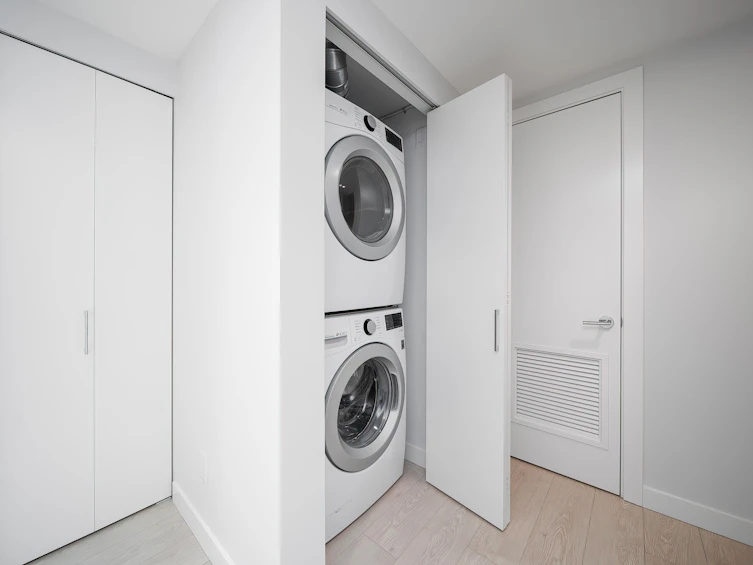 1007-6833 Buswell Street, Richmond, BC, V6Y 0L3 - 17