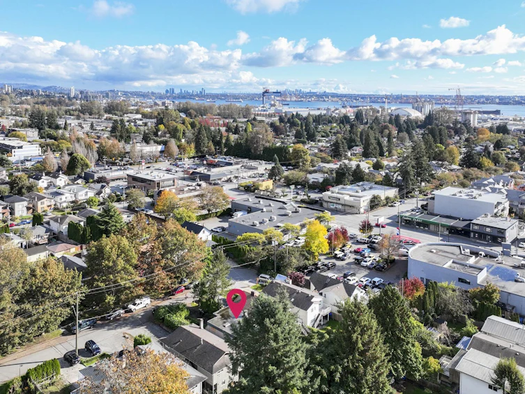 1685 Bowser Avenue, North Vancouver, BC, V7P 2Y6 - 3