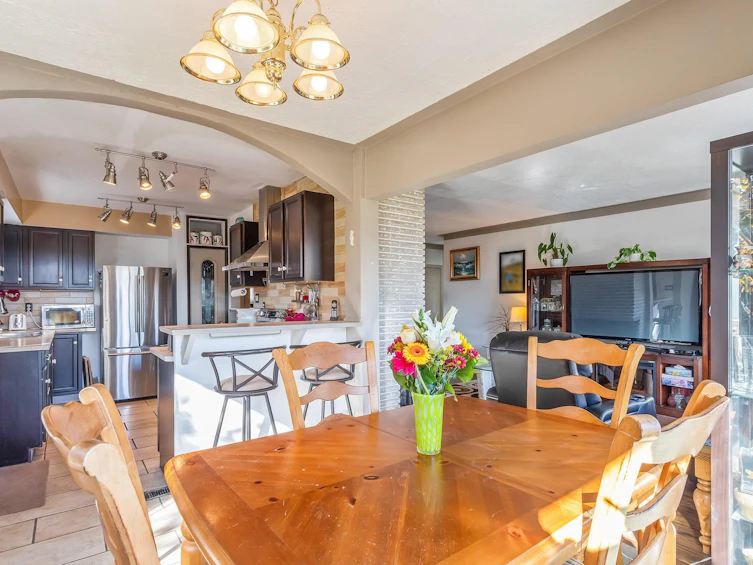 1080 Cloverley Street, North Vancouver, BC, V7L 1N5 - 7