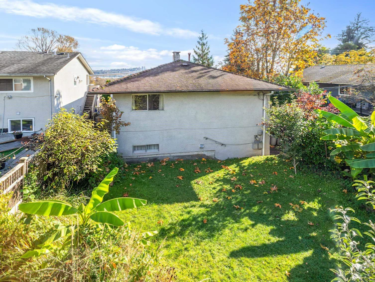 1080 Cloverley Street, North Vancouver, BC, V7L 1N5 - 33