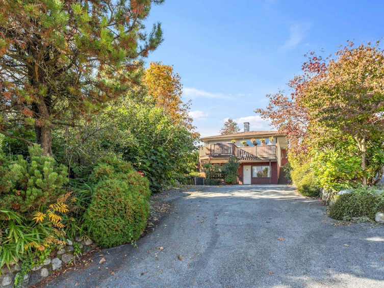 1080 Cloverley Street, North Vancouver, BC, V7L 1N5 - 35