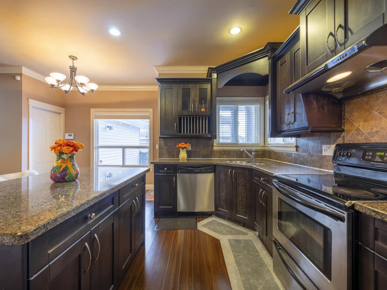 19318 73 Avenue, Surrey, BC, V4N 5Y1 - 15