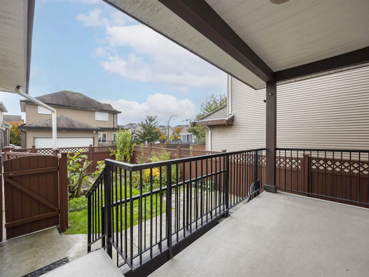 19318 73 Avenue, Surrey, BC, V4N 5Y1 - 38