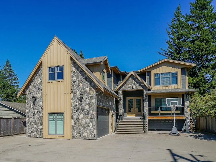 1337 Judd Road, Squamish, BC, V0N 1H0