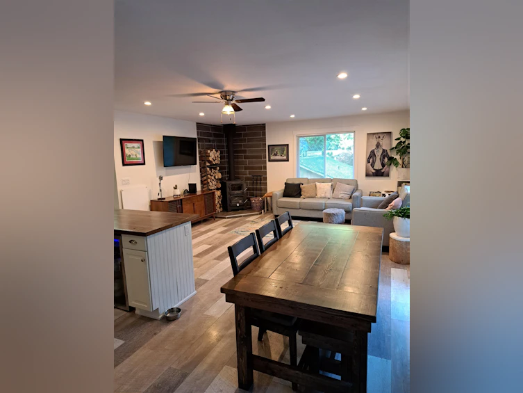 5671 Upland Road, Sechelt, BC, V7Z 0C6 - 12
