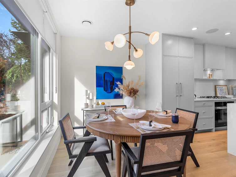 559 W 26th Avenue, Vancouver, BC, V5Z 2E4 - 6