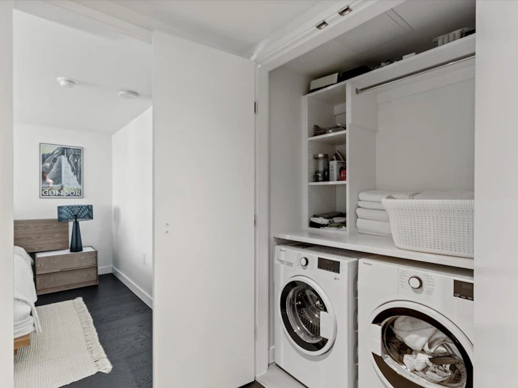 2510-1111 Richards Street, Vancouver, BC, V6B 0S3 - 20