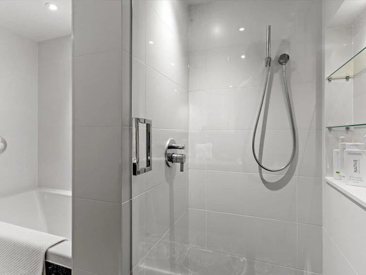 2510-1111 Richards Street, Vancouver, BC, V6B 0S3 - 25