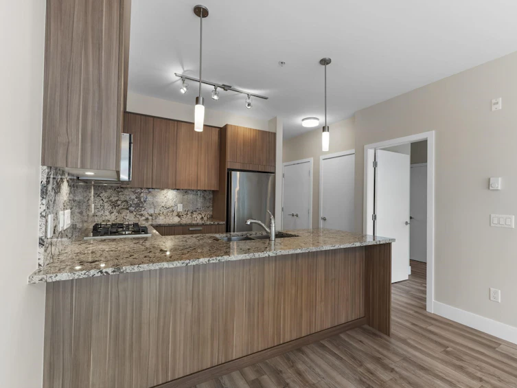 307-4307 Hastings Street, Burnaby, BC, V5C 2J7 - 7