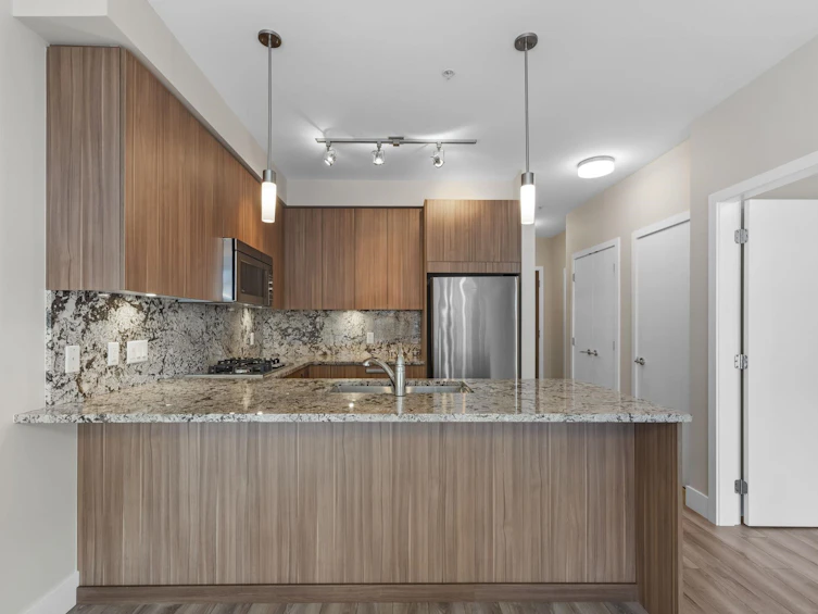 307-4307 Hastings Street, Burnaby, BC, V5C 2J7 - 8
