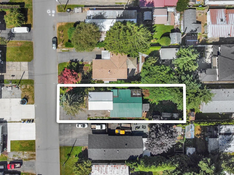 31543 Lombard Avenue, Abbotsford, BC, V2T 6M6 - 2