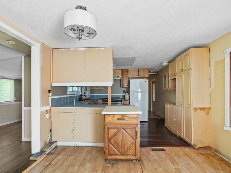 31543 Lombard Avenue, Abbotsford, BC, V2T 6M6 - 14