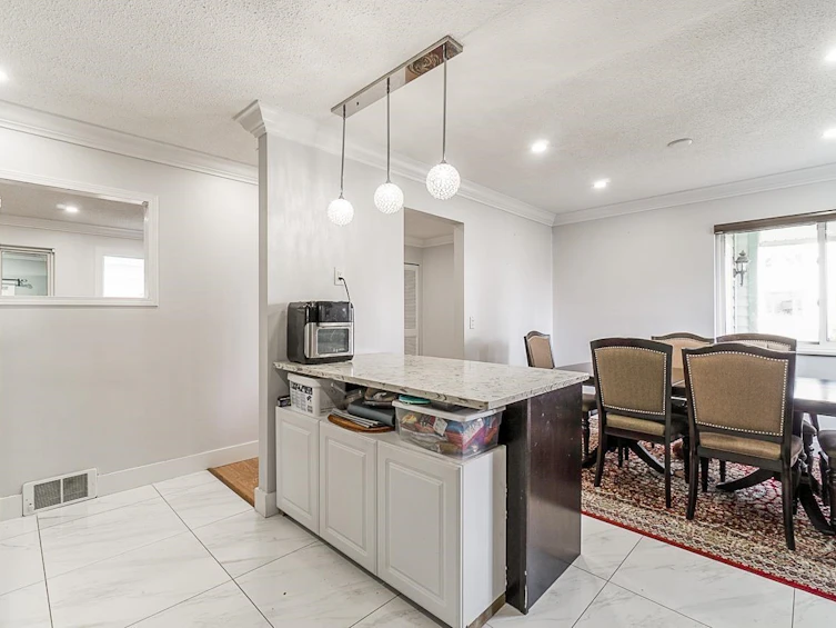 12993 73b Avenue, Surrey, BC, V3W 7K4 - 9