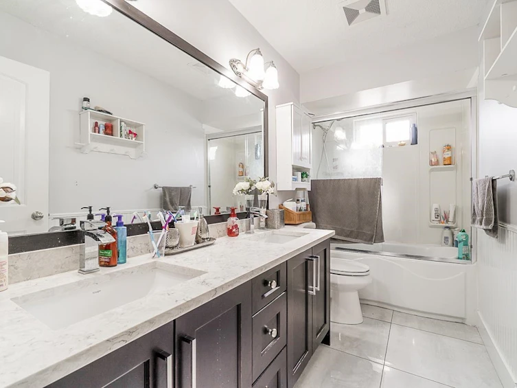 12993 73b Avenue, Surrey, BC, V3W 7K4 - 18