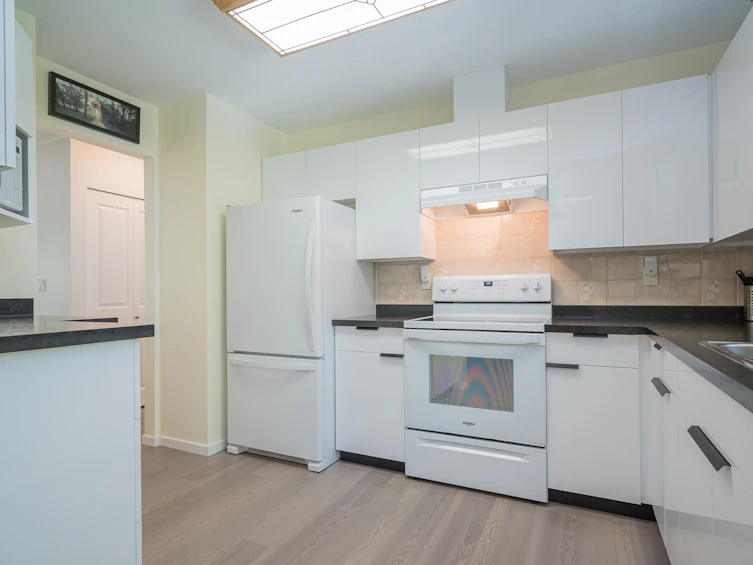 9582 214a Street, Langley, BC, V1M 1T4 - 11