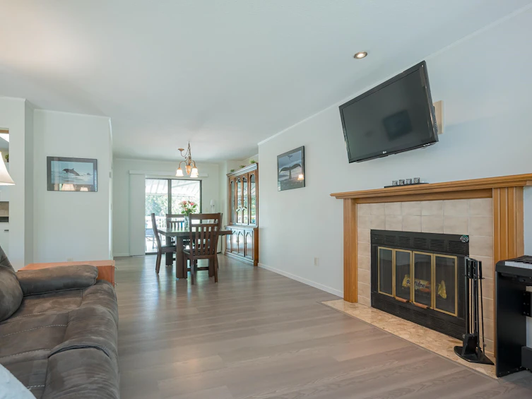 9582 214a Street, Langley, BC, V1M 1T4 - 14
