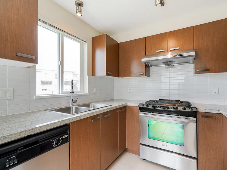 321-9399 Tomicki Avenue, Richmond, BC, V6X 0H6 - 11