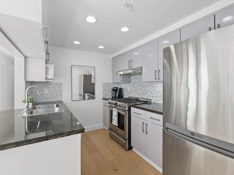 1107-1199 Marinaside Crescent, Vancouver, BC, V6Z 2Y2 - 11