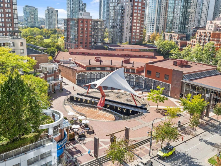 1107-1199 Marinaside Crescent, Vancouver, BC, V6Z 2Y2 - 24